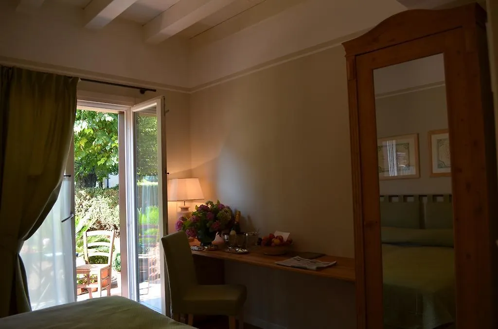 ***  Hotel Relais Barco Zonca Arcade Italy